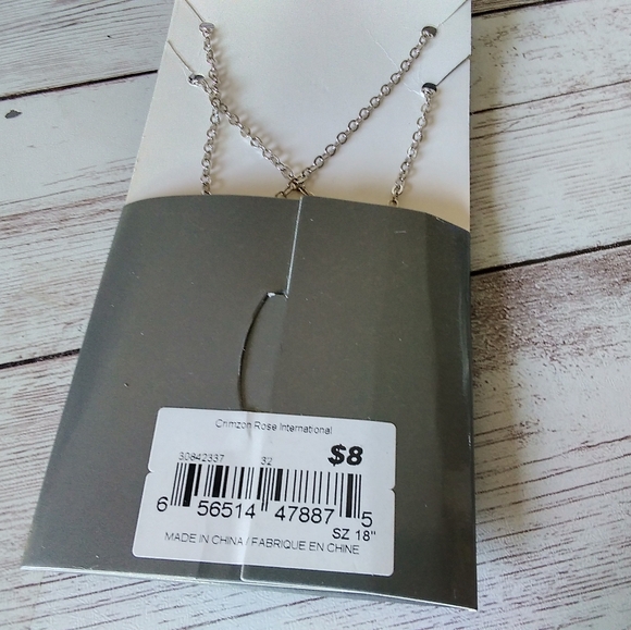 2 Hearts Mother Daughter Necklace Set in Bonus Holiday Gift Tin! - Picture 6 of 6